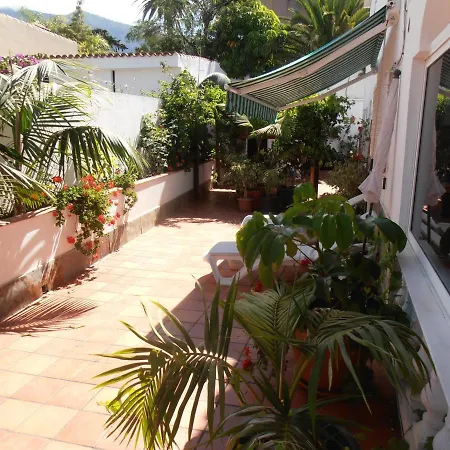 Holiday home Nena House