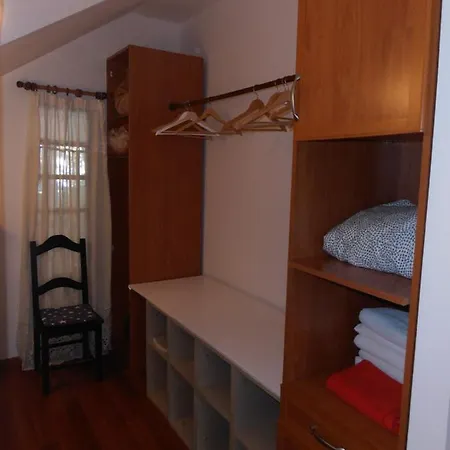 펜션 Nena House